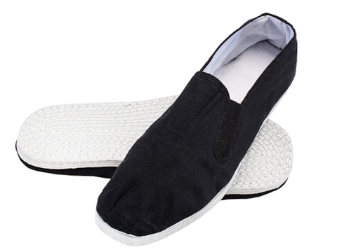 Bekleidung Schuhe